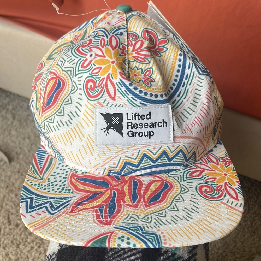 LRG OS Snapback Cap Abstract Floral print